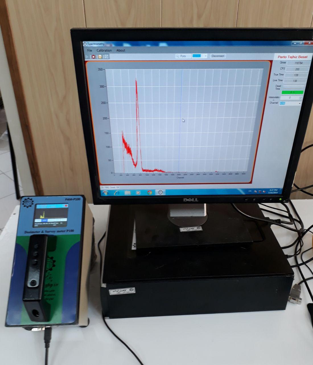 👈سیستم اسپکترومتر هسته ای پرتابل PTB-P101 با قابلیت پایشگری و دزیمتری 👈با قابلیت نصب همزمان بروی کامپیوتر و دارای نرم افزار مخصوص 👈 دارای دتکتور NaI(Tl) به سایز ۲ اینچ در اینچ  👈رزولوشن ۷ درصد برای انرژی 662keV  👈با قابلیت ذخیره طیف بروی کارت حافظه  👈بازیابی طیف توسط نرم افزارهای استاندارد 👈 دارای نمایشگر رنگی بروی تجهیز و نمایش طیف بدون نیاز به کامپیوتر 👈 مجهز به دزیمتر کالیبره شده گایگر 👈 دارای پایشگر سریع توسط سنتیلاتور 👈 ارائه شده به دانشگاه دامغان